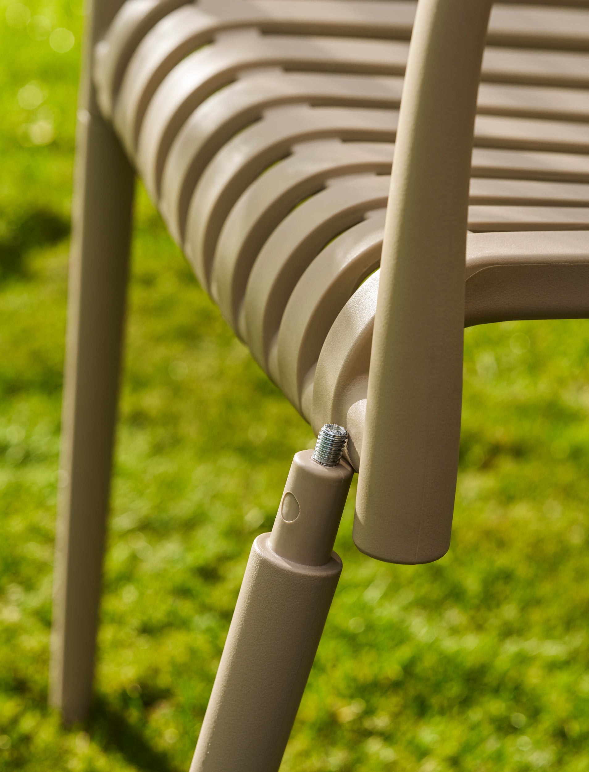 Garden Trading - Edgeworth Armchairs & Side Table Set / Clay