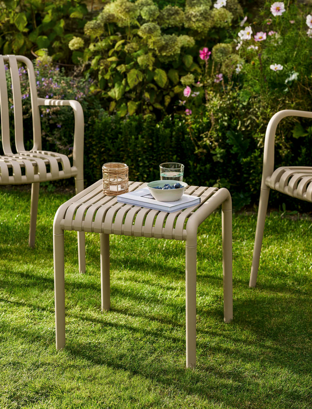 Garden Trading - Edgeworth Armchairs & Side Table Set / Clay