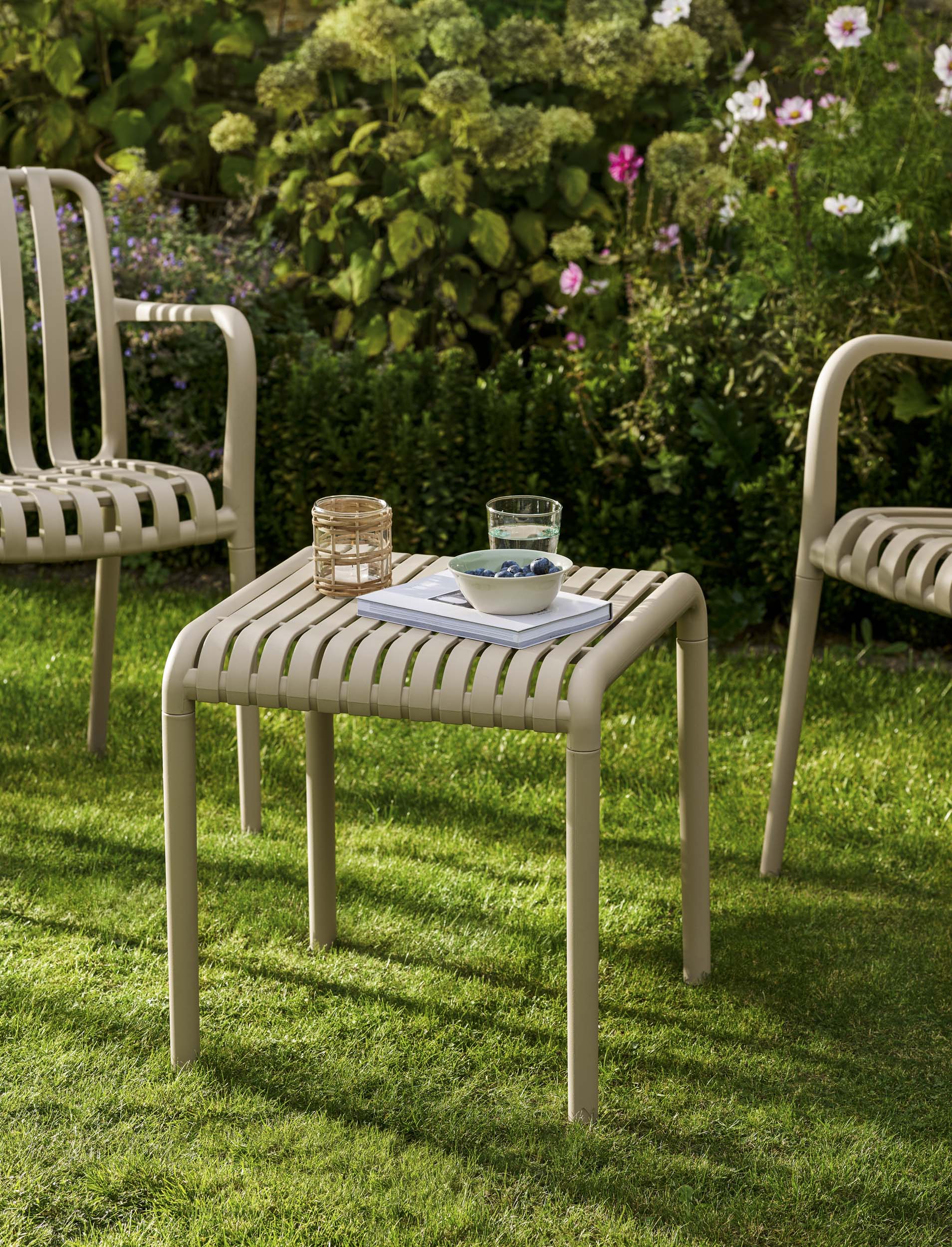 Garden Trading - Edgeworth Armchairs & Side Table Set / Clay