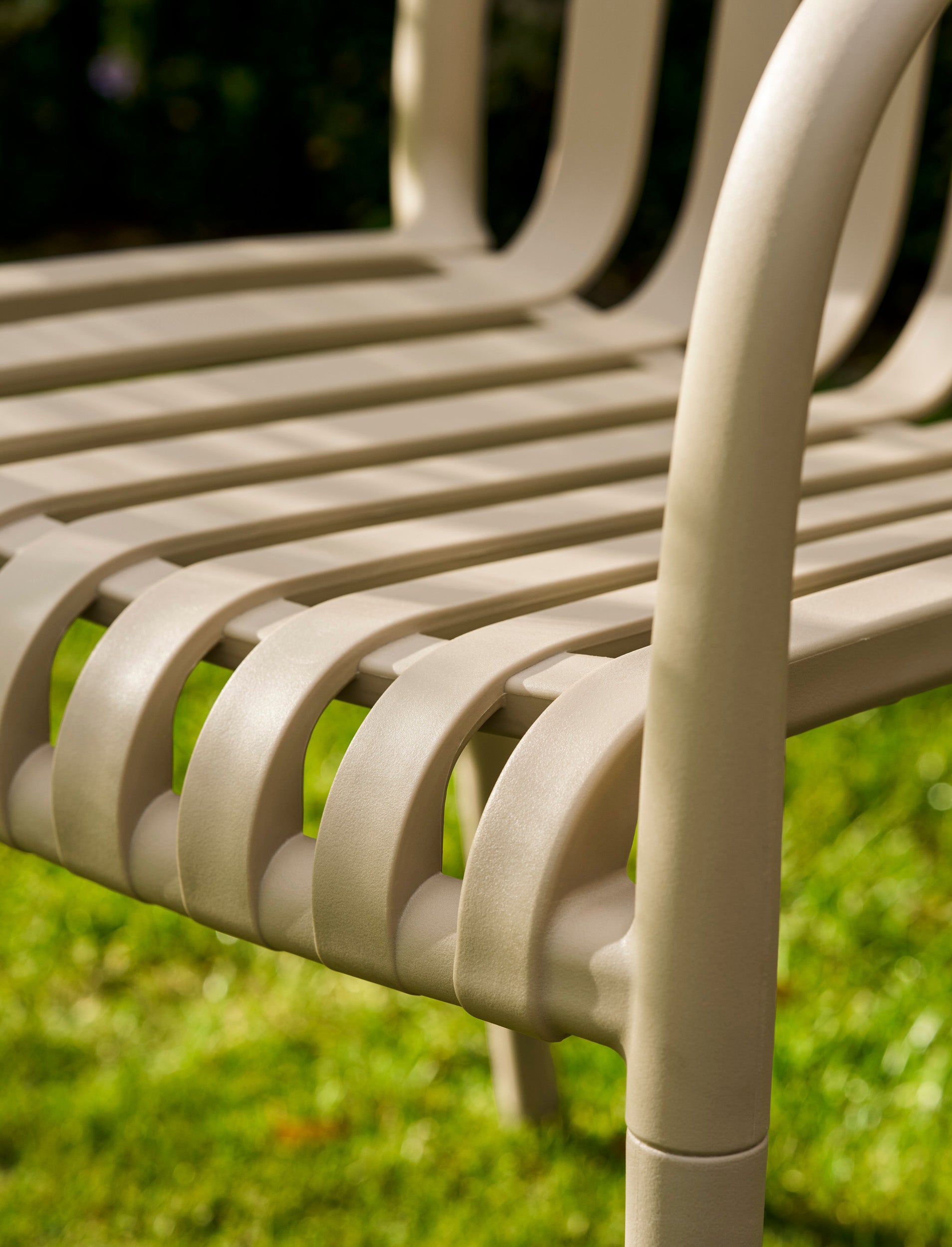 Garden Trading - Edgeworth Armchairs & Side Table Set / Clay