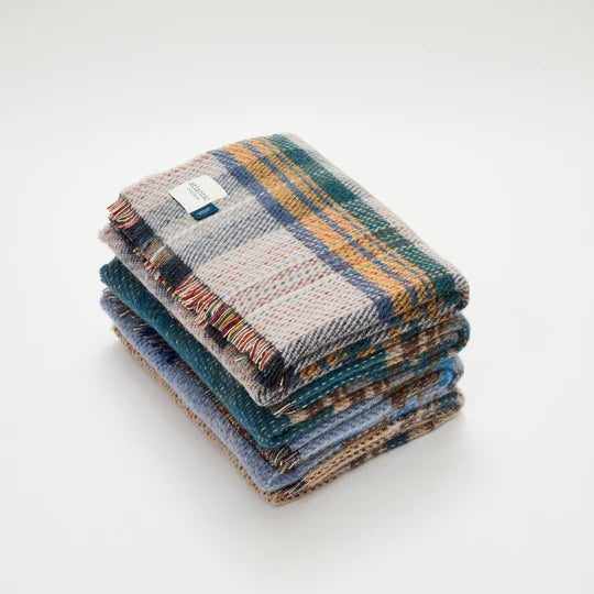 Atlantic Blankets- Random Recycled Wool Blanket