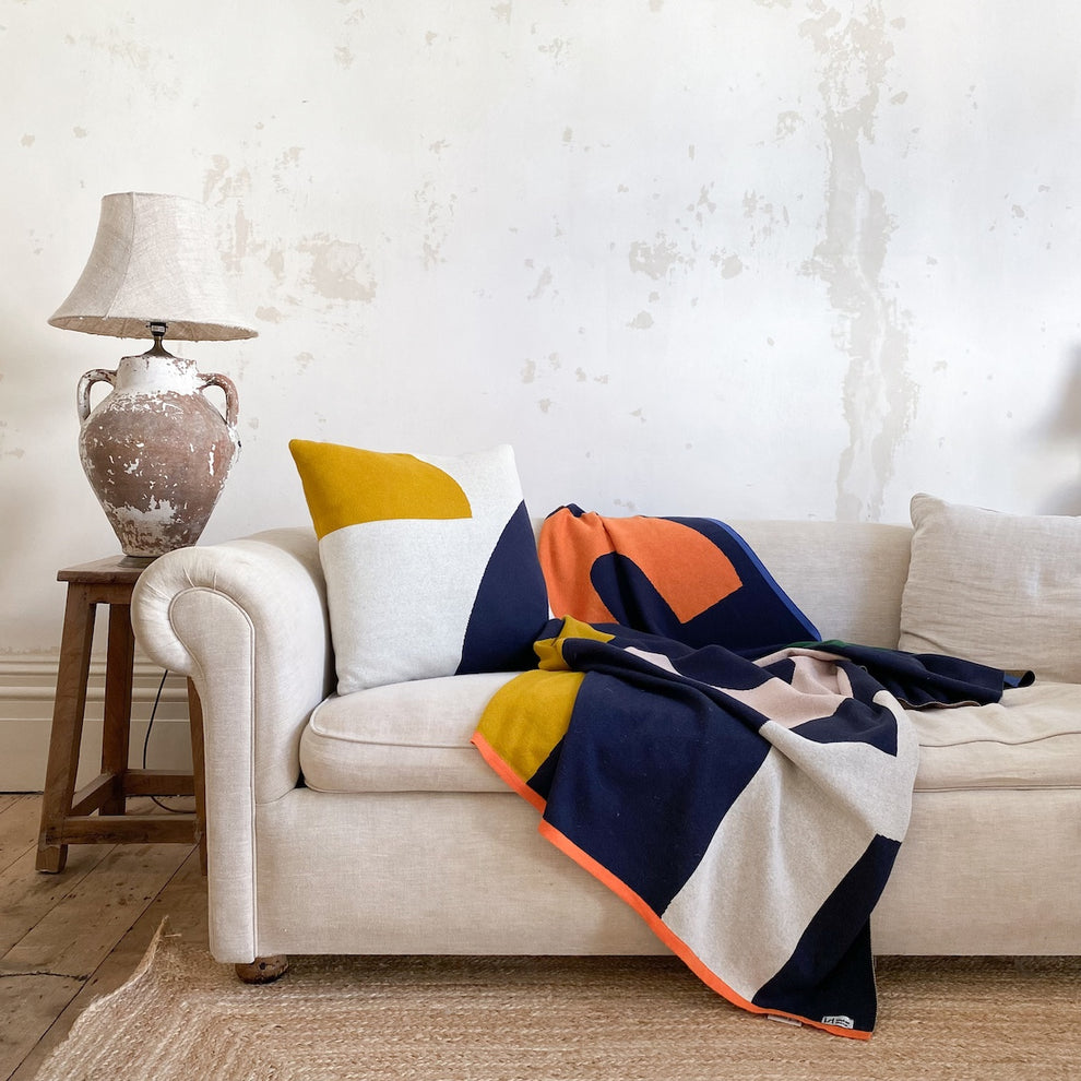Sophie Home - Throw Blanket / Ilo Multi
