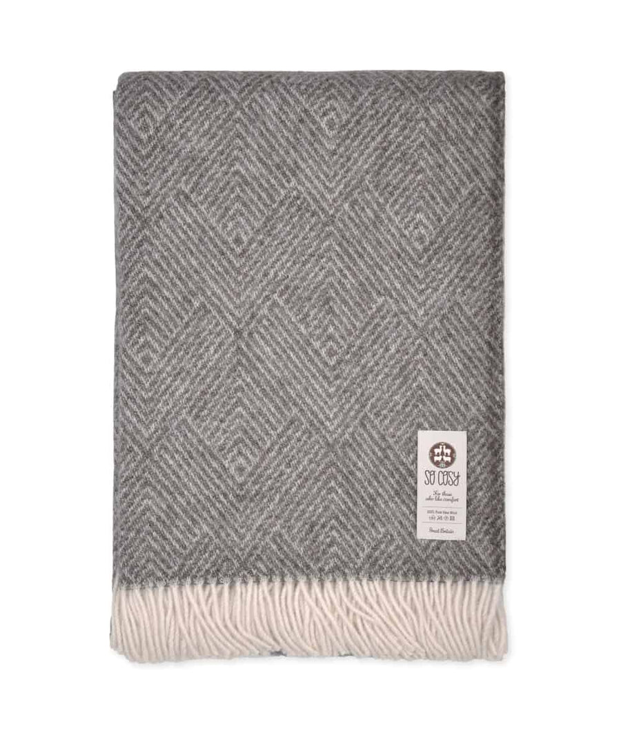 So Cosy Donell Throw- Vintage Smoke & Cream