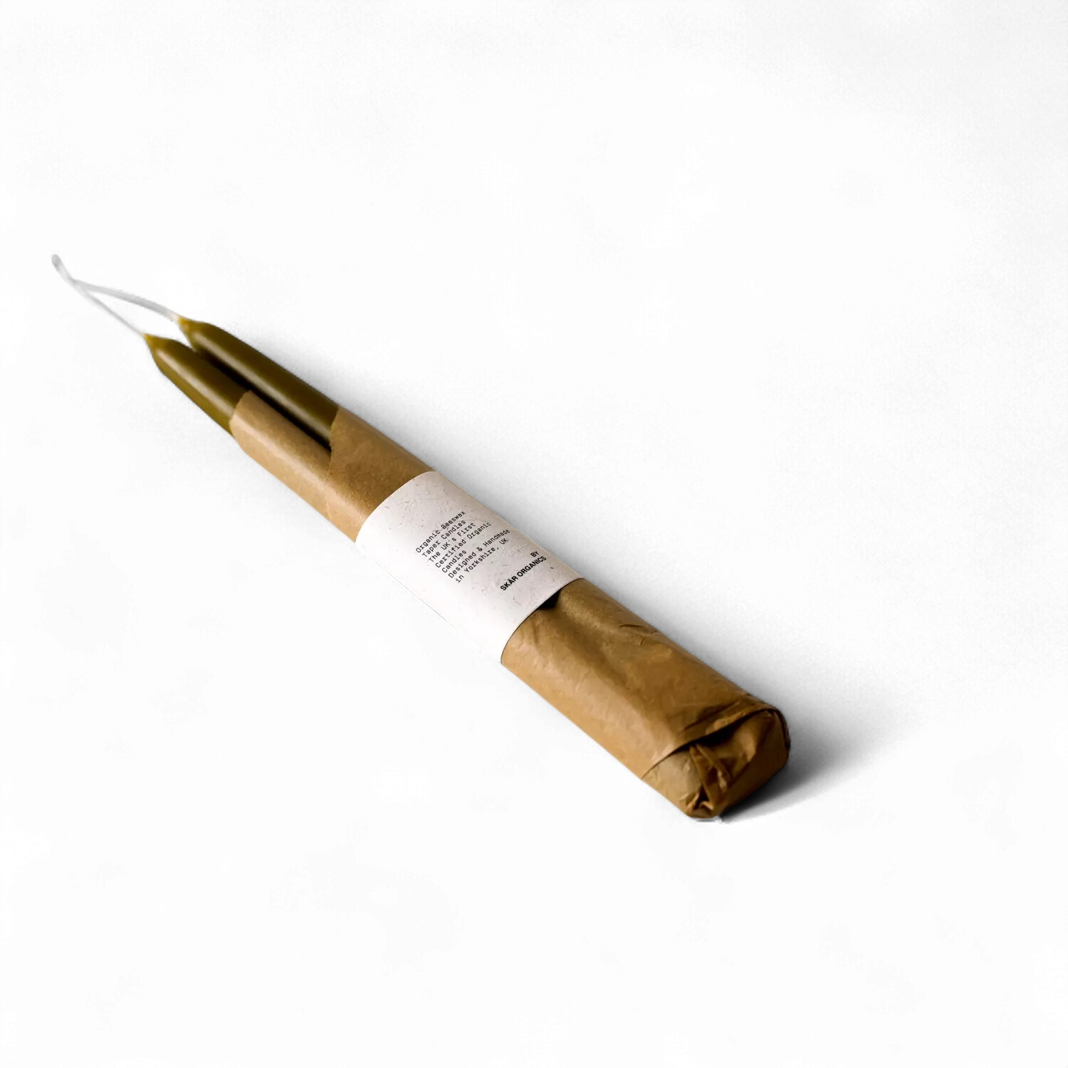 Skar Organics - Organic Beeswax Dinner Tapers/Green Tea - 10"