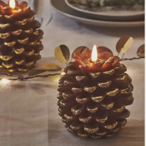 Lightstyle London - LED Flame Pinecone Candle