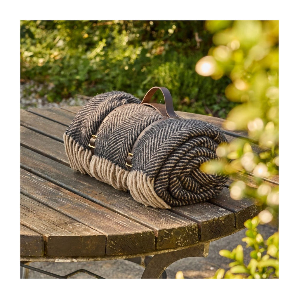 Tweedmill Textiles - Polo Picnic Rug / Herringbone Vintage